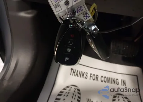 2025 Chevrolet Trax Fwd 2Rs from USA, damaged, VIN KL77LJEP6SC128596